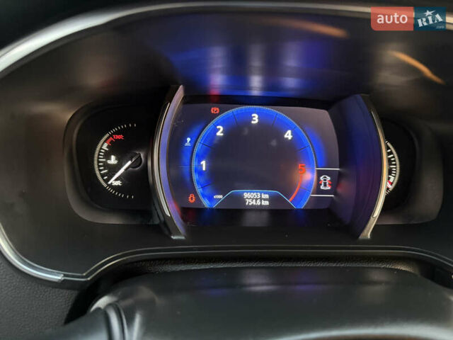 Серый Рено Меган, объемом двигателя 1.5 л и пробегом 96 тыс. км за 15399 $, фото 59 на Automoto.ua