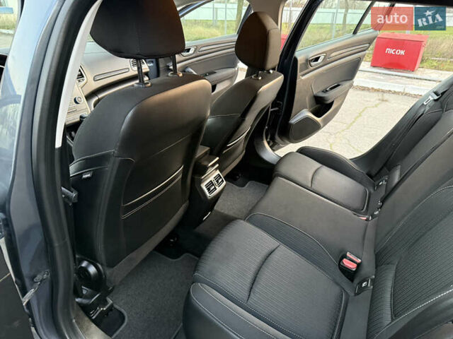 Серый Рено Меган, объемом двигателя 1.5 л и пробегом 96 тыс. км за 15399 $, фото 67 на Automoto.ua