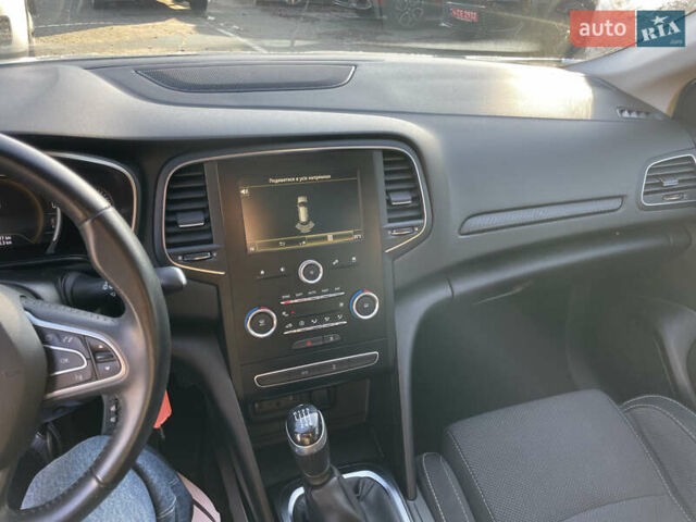 Серый Рено Меган, объемом двигателя 1.46 л и пробегом 245 тыс. км за 13700 $, фото 8 на Automoto.ua