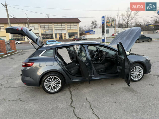 Серый Рено Меган, объемом двигателя 1.5 л и пробегом 96 тыс. км за 15399 $, фото 95 на Automoto.ua