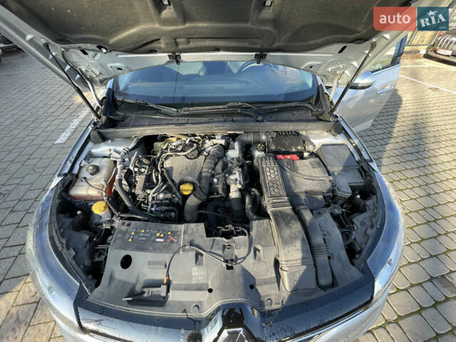 Серый Рено Меган, объемом двигателя 1.46 л и пробегом 245 тыс. км за 13700 $, фото 10 на Automoto.ua