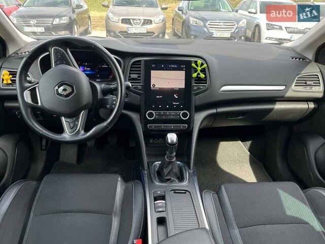 Серый Рено Меган, объемом двигателя 1.5 л и пробегом 105 тыс. км за 14190 $, фото 14 на Automoto.ua