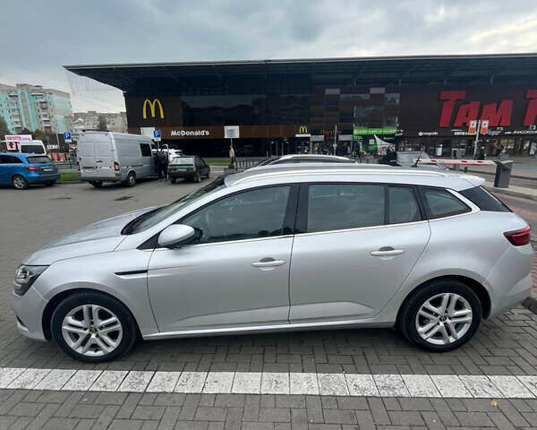 Сірий Рено Меган, об'ємом двигуна 1.5 л та пробігом 138 тис. км за 14499 $, фото 3 на Automoto.ua