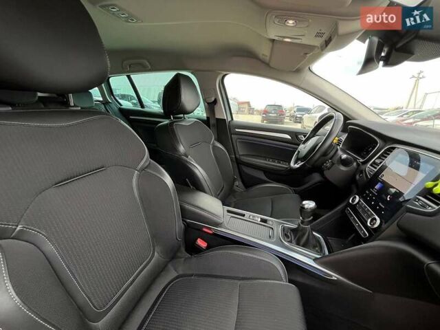 Серый Рено Меган, объемом двигателя 1.5 л и пробегом 105 тыс. км за 14190 $, фото 42 на Automoto.ua