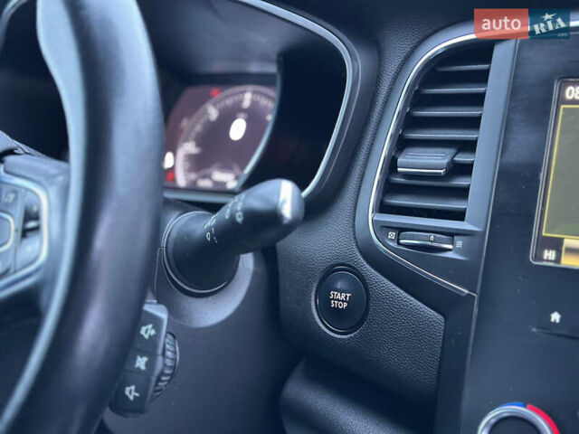 Серый Рено Меган, объемом двигателя 1.46 л и пробегом 209 тыс. км за 12300 $, фото 9 на Automoto.ua