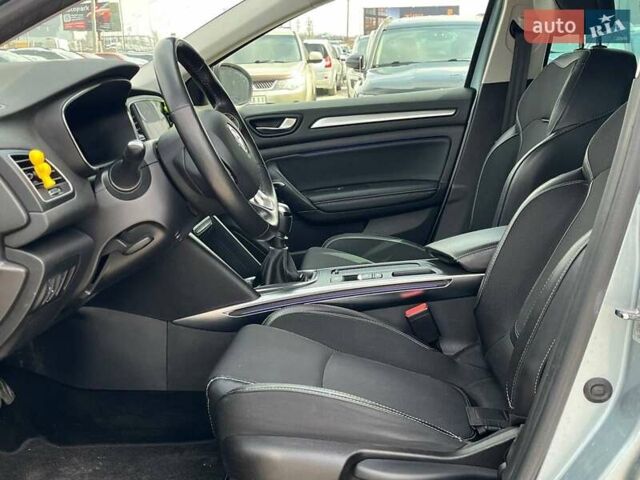 Серый Рено Меган, объемом двигателя 1.5 л и пробегом 105 тыс. км за 14190 $, фото 11 на Automoto.ua