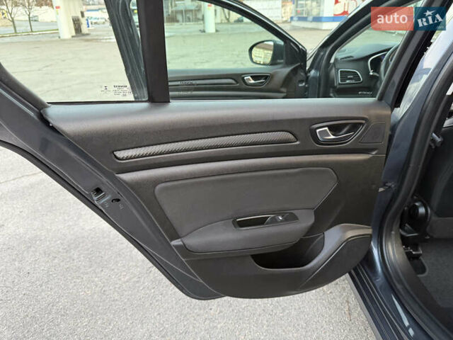 Серый Рено Меган, объемом двигателя 1.5 л и пробегом 96 тыс. км за 15399 $, фото 63 на Automoto.ua