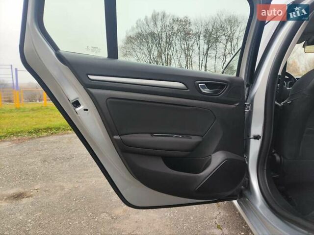 Сірий Рено Меган, об'ємом двигуна 1.5 л та пробігом 184 тис. км за 15500 $, фото 39 на Automoto.ua