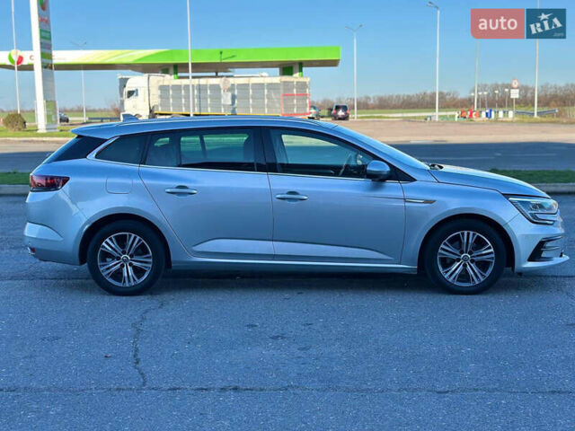 Серый Рено Меган, объемом двигателя 1.5 л и пробегом 200 тыс. км за 15550 $, фото 11 на Automoto.ua