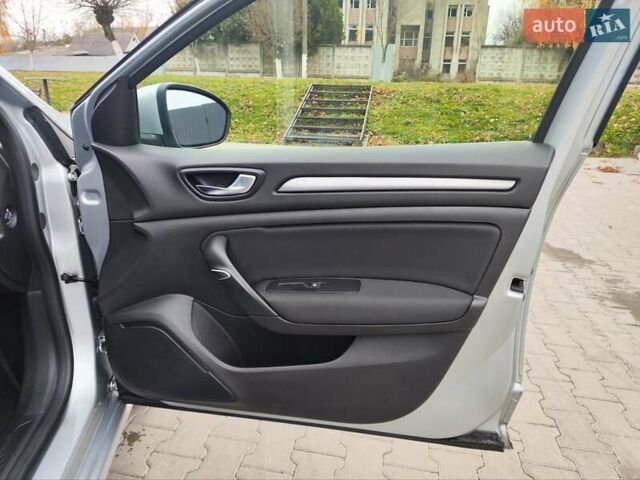 Серый Рено Меган, объемом двигателя 1.5 л и пробегом 135 тыс. км за 15900 $, фото 26 на Automoto.ua