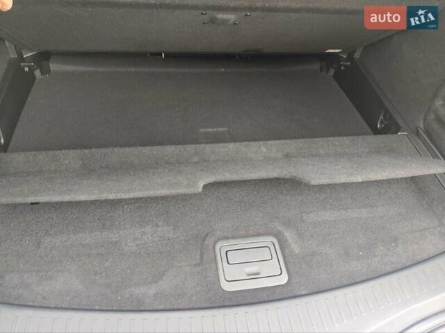 Сірий Рено Меган, об'ємом двигуна 1.5 л та пробігом 184 тис. км за 15500 $, фото 46 на Automoto.ua