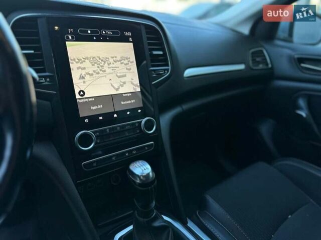 Серый Рено Меган, объемом двигателя 1.5 л и пробегом 195 тыс. км за 15500 $, фото 21 на Automoto.ua