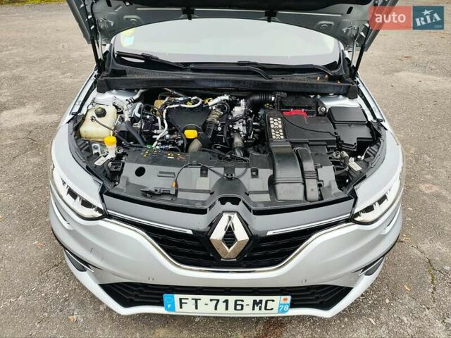 Сірий Рено Меган, об'ємом двигуна 1.5 л та пробігом 184 тис. км за 15500 $, фото 51 на Automoto.ua