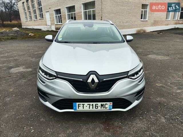 Сірий Рено Меган, об'ємом двигуна 1.5 л та пробігом 184 тис. км за 15500 $, фото 2 на Automoto.ua