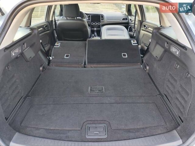 Серый Рено Меган, объемом двигателя 1.5 л и пробегом 135 тыс. км за 15900 $, фото 29 на Automoto.ua