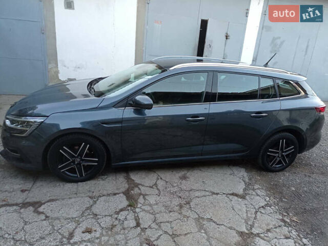 Сірий Рено Меган, об'ємом двигуна 1.5 л та пробігом 220 тис. км за 15500 $, фото 3 на Automoto.ua