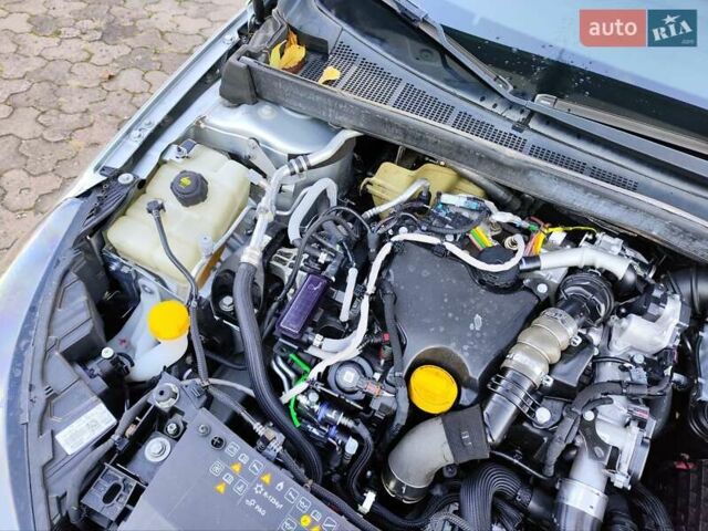 Серый Рено Меган, объемом двигателя 1.5 л и пробегом 135 тыс. км за 15900 $, фото 35 на Automoto.ua
