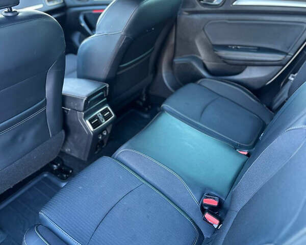 Серый Рено Меган, объемом двигателя 1.5 л и пробегом 200 тыс. км за 15550 $, фото 37 на Automoto.ua