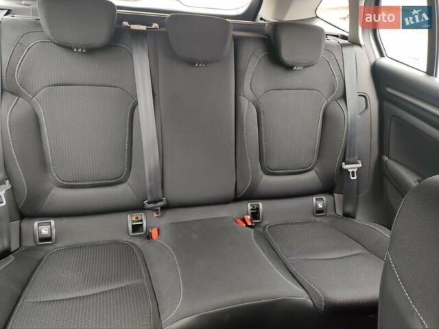 Сірий Рено Меган, об'ємом двигуна 1.5 л та пробігом 184 тис. км за 15500 $, фото 43 на Automoto.ua