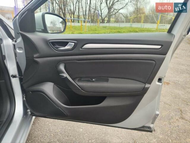 Сірий Рено Меган, об'ємом двигуна 1.5 л та пробігом 184 тис. км за 15500 $, фото 40 на Automoto.ua