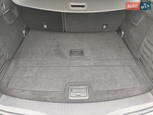 Серый Рено Меган, объемом двигателя 1.5 л и пробегом 135 тыс. км за 15900 $, фото 42 на Automoto.ua