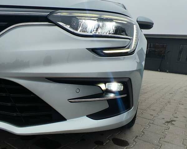 Серый Рено Меган, объемом двигателя 1.5 л и пробегом 135 тыс. км за 15900 $, фото 30 на Automoto.ua