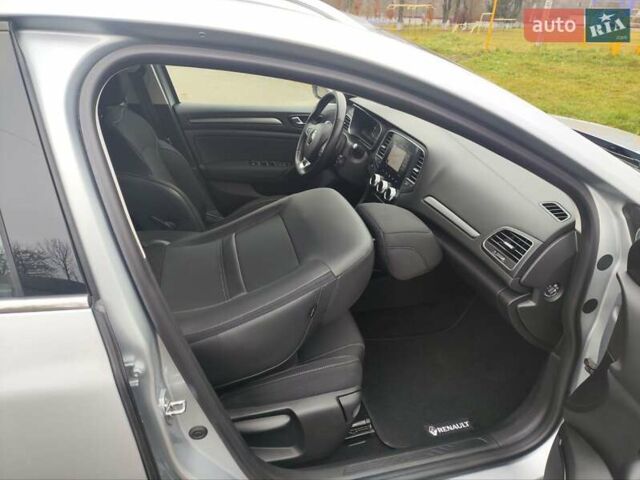 Сірий Рено Меган, об'ємом двигуна 1.5 л та пробігом 184 тис. км за 15500 $, фото 42 на Automoto.ua