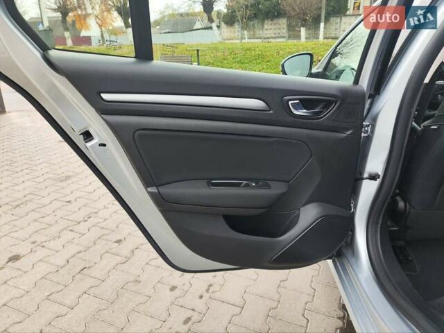 Серый Рено Меган, объемом двигателя 1.46 л и пробегом 184 тыс. км за 15300 $, фото 22 на Automoto.ua