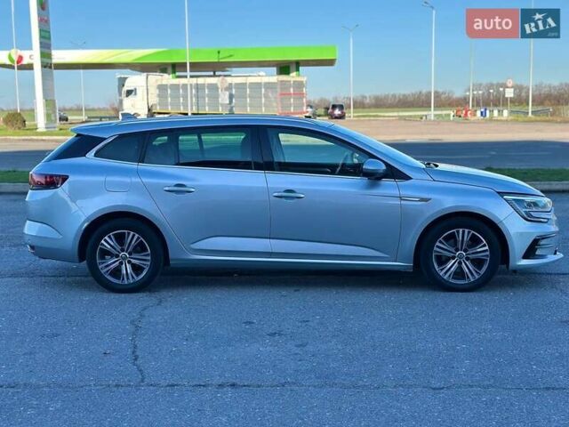 Сірий Рено Меган, об'ємом двигуна 1.5 л та пробігом 200 тис. км за 15400 $, фото 6 на Automoto.ua