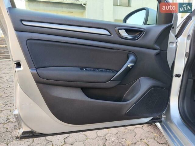 Серый Рено Меган, объемом двигателя 1.5 л и пробегом 135 тыс. км за 15900 $, фото 15 на Automoto.ua