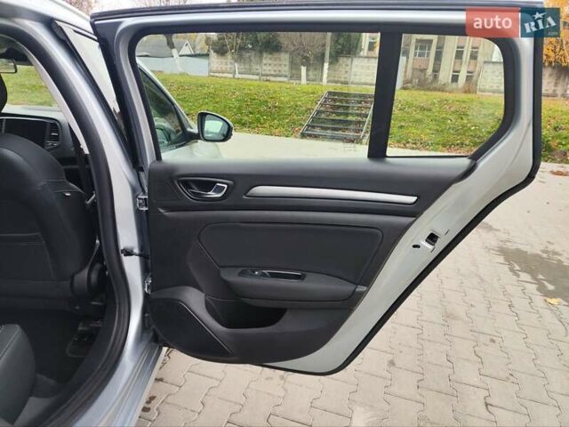 Серый Рено Меган, объемом двигателя 1.5 л и пробегом 135 тыс. км за 15900 $, фото 27 на Automoto.ua