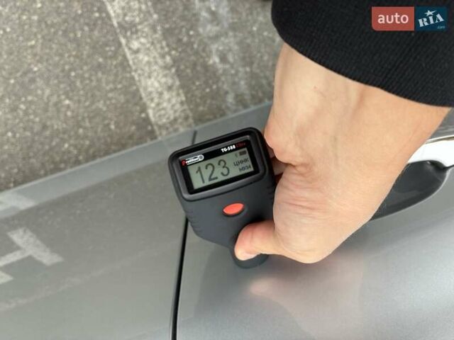 Сірий Рено Меган, об'ємом двигуна 1.46 л та пробігом 118 тис. км за 19000 $, фото 89 на Automoto.ua