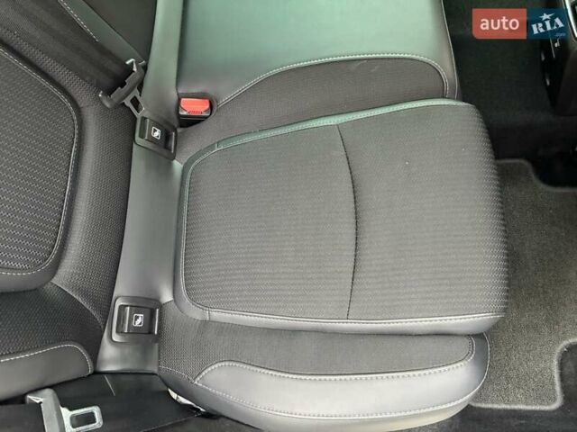 Сірий Рено Меган, об'ємом двигуна 1.46 л та пробігом 118 тис. км за 19000 $, фото 39 на Automoto.ua