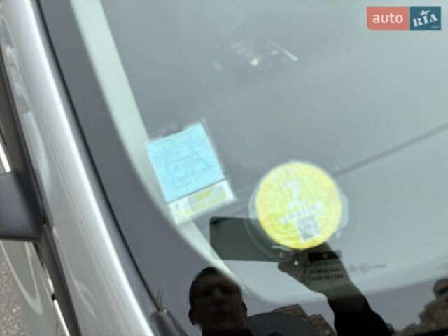 Сірий Рено Меган, об'ємом двигуна 1.46 л та пробігом 118 тис. км за 19000 $, фото 32 на Automoto.ua