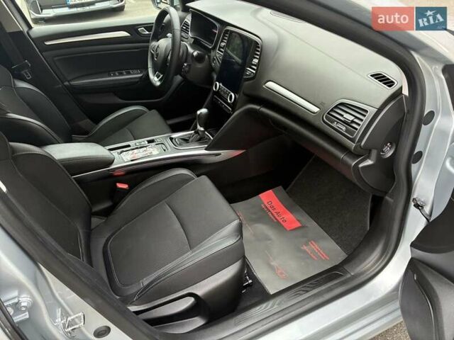 Сірий Рено Меган, об'ємом двигуна 1.46 л та пробігом 118 тис. км за 19000 $, фото 43 на Automoto.ua