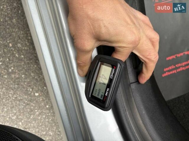 Сірий Рено Меган, об'ємом двигуна 1.46 л та пробігом 118 тис. км за 19000 $, фото 104 на Automoto.ua