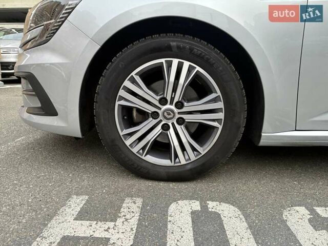 Сірий Рено Меган, об'ємом двигуна 1.46 л та пробігом 118 тис. км за 19000 $, фото 26 на Automoto.ua