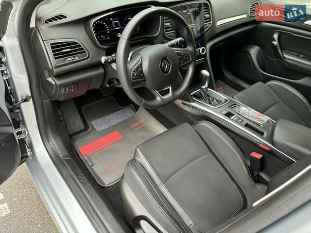 Сірий Рено Меган, об'ємом двигуна 1.46 л та пробігом 118 тис. км за 19000 $, фото 70 на Automoto.ua