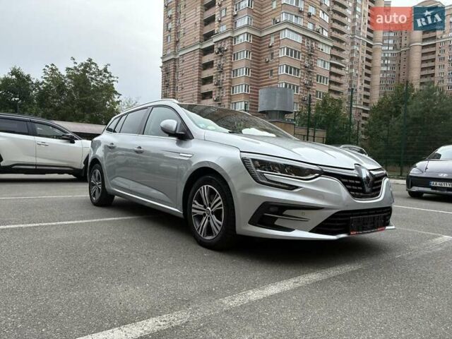 Сірий Рено Меган, об'ємом двигуна 1.46 л та пробігом 118 тис. км за 19000 $, фото 4 на Automoto.ua