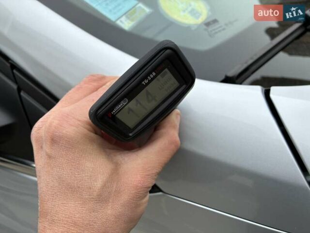 Сірий Рено Меган, об'ємом двигуна 1.46 л та пробігом 118 тис. км за 19000 $, фото 100 на Automoto.ua