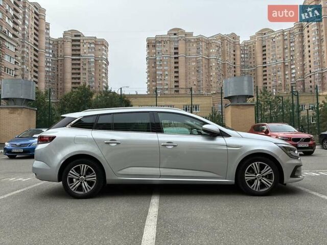 Сірий Рено Меган, об'ємом двигуна 1.46 л та пробігом 118 тис. км за 19000 $, фото 7 на Automoto.ua