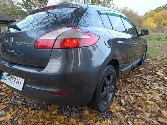 Сірий Рено Меган, об'ємом двигуна 1.5 л та пробігом 330 тис. км за 5200 $, фото 3 на Automoto.ua