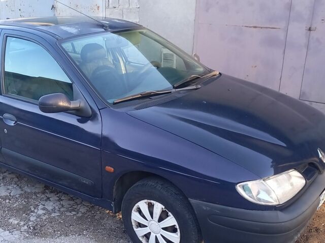 Синій Рено Меган, об'ємом двигуна 1.4 л та пробігом 330 тис. км за 1700 $, фото 6 на Automoto.ua