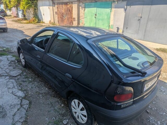 Синій Рено Меган, об'ємом двигуна 1.4 л та пробігом 330 тис. км за 1700 $, фото 1 на Automoto.ua