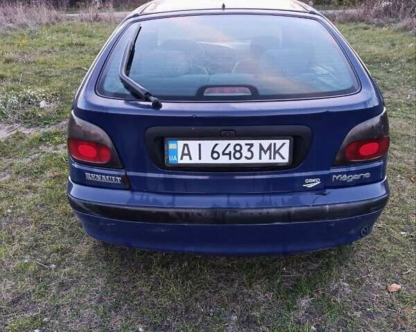 Синий Рено Меган, объемом двигателя 2 л и пробегом 306 тыс. км за 1450 $, фото 2 на Automoto.ua