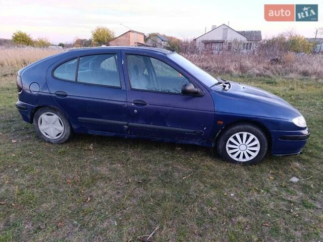 Синий Рено Меган, объемом двигателя 2 л и пробегом 306 тыс. км за 1450 $, фото 5 на Automoto.ua