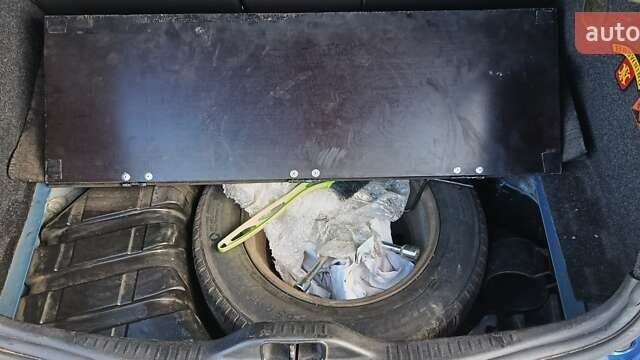 Синій Рено Меган, об'ємом двигуна 1.87 л та пробігом 402 тис. км за 3250 $, фото 22 на Automoto.ua