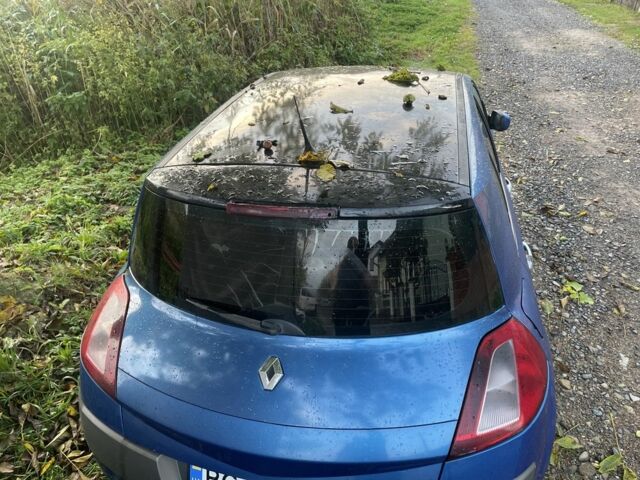 Синий Рено Меган, объемом двигателя 1.9 л и пробегом 354 тыс. км за 1800 $, фото 5 на Automoto.ua