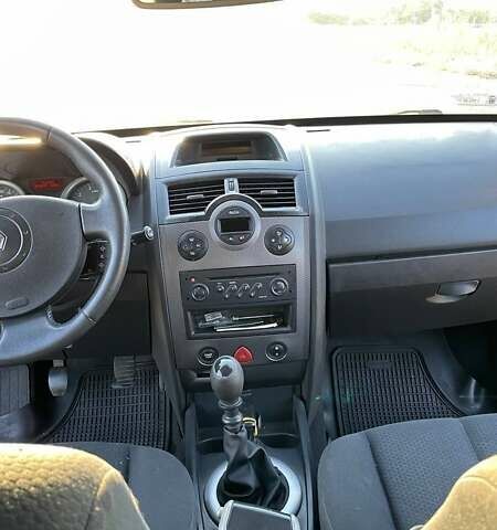 Синий Рено Меган, объемом двигателя 1.9 л и пробегом 274 тыс. км за 3500 $, фото 16 на Automoto.ua