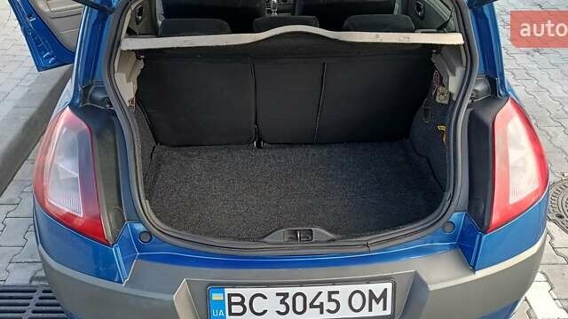 Синій Рено Меган, об'ємом двигуна 1.87 л та пробігом 402 тис. км за 3250 $, фото 23 на Automoto.ua